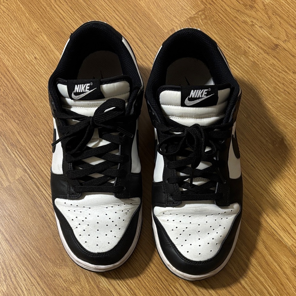 Nike Women's Classic Black and White Sneakers